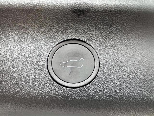 2023 Tesla Model Y Long Range Dual Motor All-Wheel Drive [15]