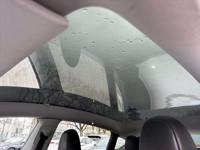 2023 Tesla Model Y Long Range Dual Motor All-Wheel Drive [25]