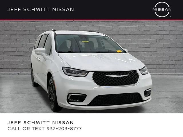 2022 Chrysler Pacifica Touring L for sale near Beavercreek, OH
