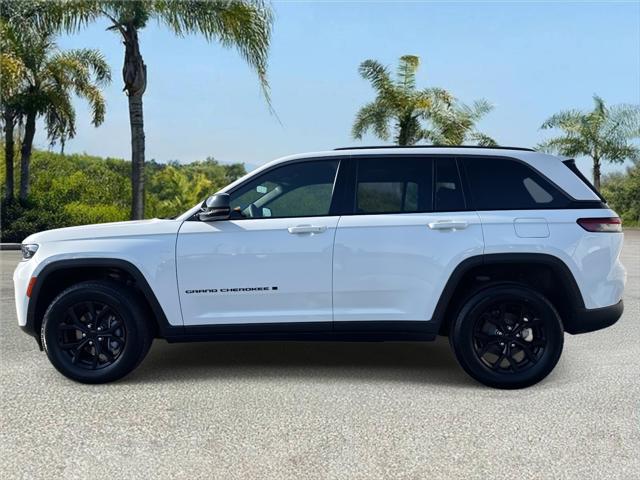 2026 Jeep Grand Cherokee GRAND CHEROKEE LAREDO ALTITUDE 4X4