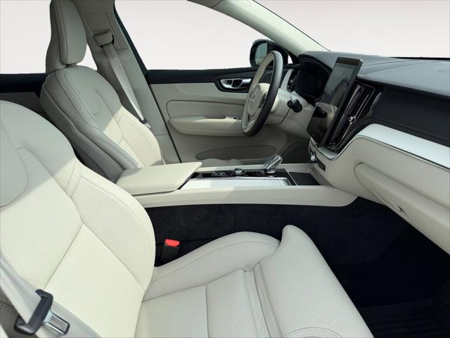 2026 Volvo XC60 Plug-In Hybrid Ultra, T8 AWD Electric/Gasoline, Dark
