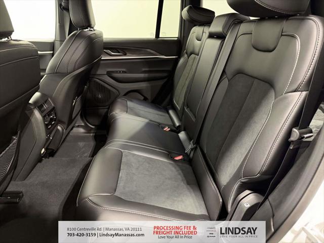 2026 Jeep Grand Cherokee Altitude 4x4