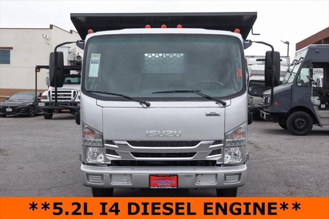 2018 Isuzu NRR NRR