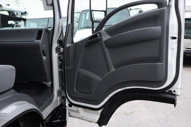 2018 Isuzu NRR NRR