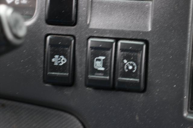 2018 Isuzu NRR NRR