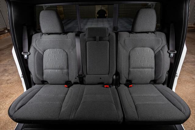 2020 Ram 1500 Lone Star Crew Cab 4x4 5'7" Box