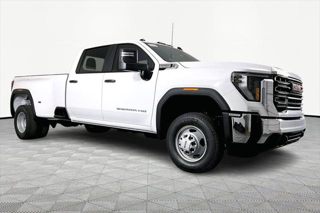 2026 GMC Sierra 3500HD Crew Cab, Long Bed, Pro Dual Rear Wheel, RWD