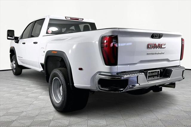 2026 GMC Sierra 3500HD Crew Cab, Long Bed, Pro Dual Rear Wheel, RWD