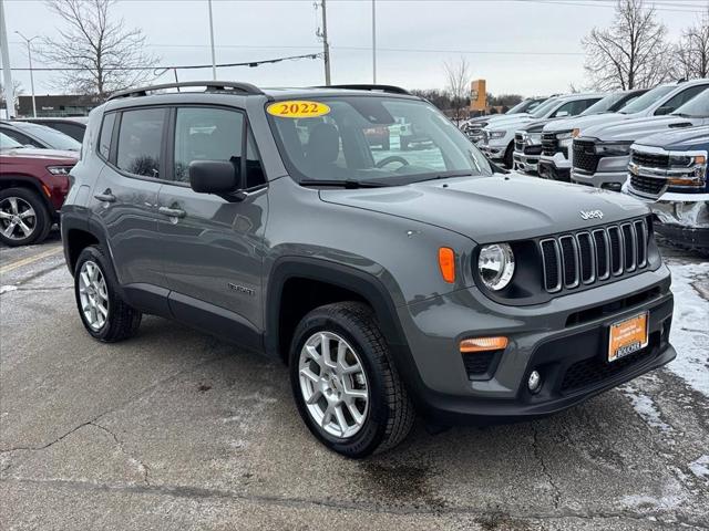 2022 Jeep Renegade Latitude 4x4 2022 Jeep Renegade Latitude 4x4