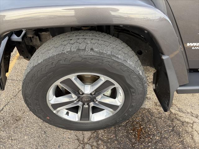 2017 Jeep Wrangler Unlimited Sahara 4x4