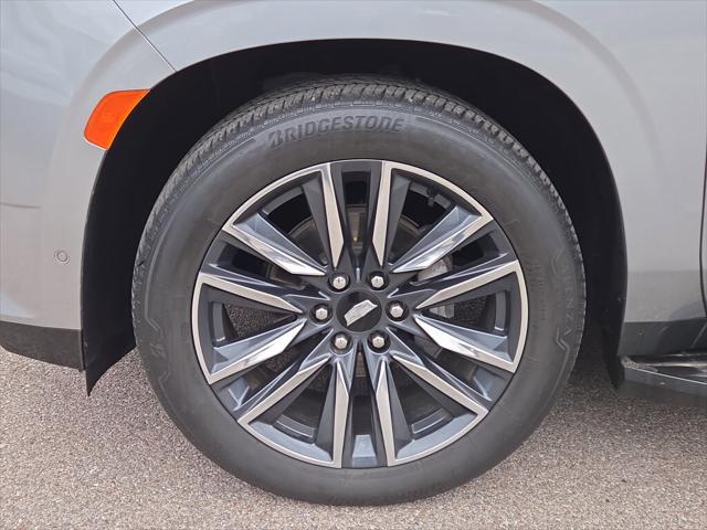 2023 Cadillac Escalade ESV 4WD Sport Platinum