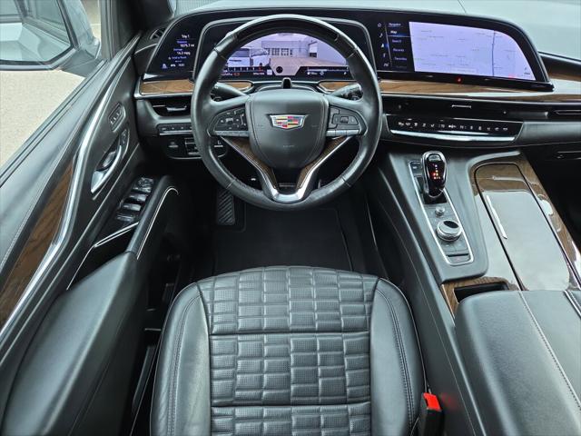 2023 Cadillac Escalade ESV 4WD Sport Platinum