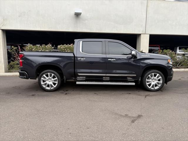 2022 Chevrolet Silverado 1500 4WD Crew Cab Short Bed High Country
