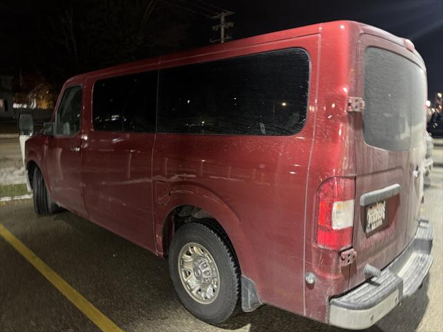 2017 Nissan NV Passenger NV3500 HD SL V8