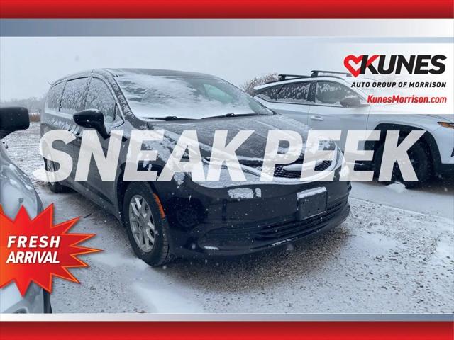 2017 Chrysler Pacifica Touring