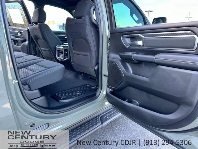 2026 Ram 1500 Big Horn Crew Cab 4x4 5'7" Box