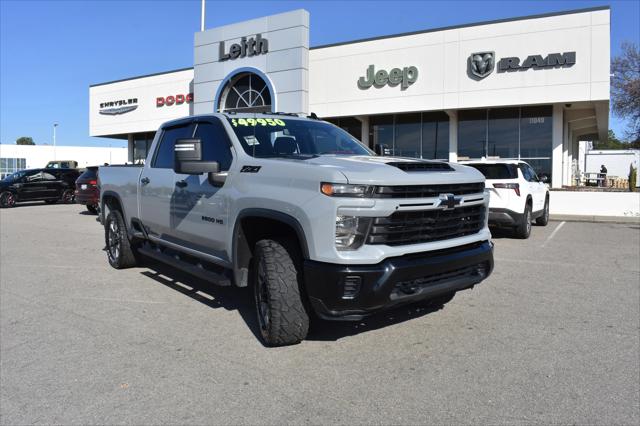 2024 Chevrolet Silverado 2500HD 4WD Crew Cab Standard Bed Custom