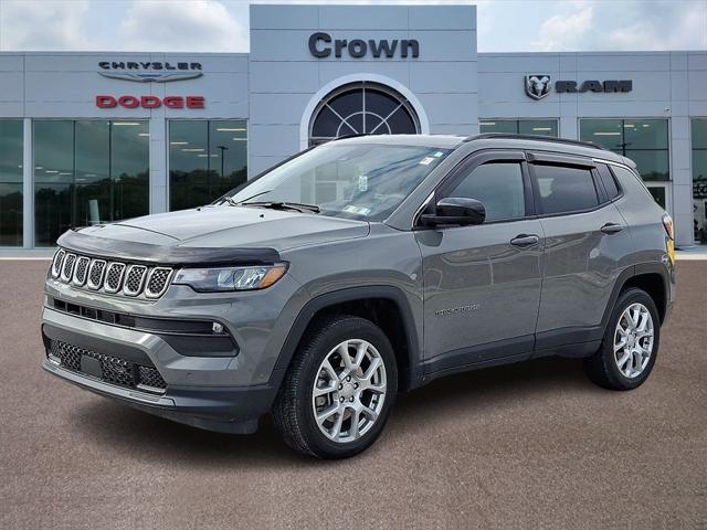 2024 Jeep Compass Latitude Lux FWD