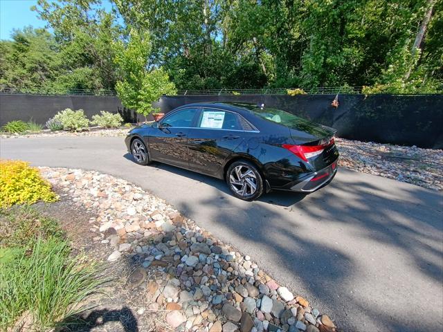 2026 Hyundai Elantra Hybrid Limited