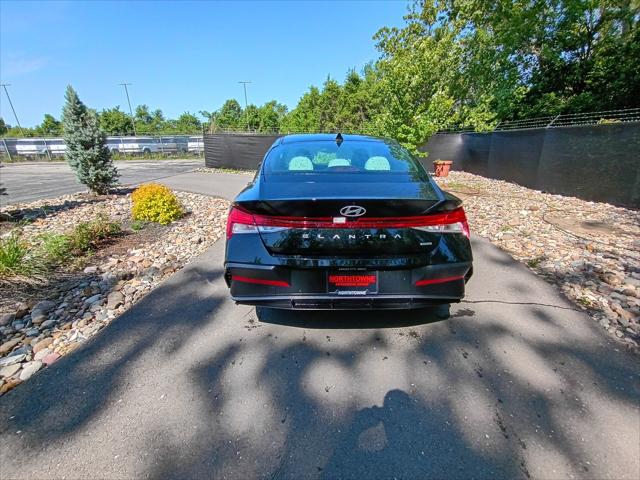 2026 Hyundai Elantra Hybrid Limited