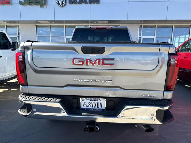 2025 GMC Sierra 2500HD 4WD Crew Cab Standard Bed SLT