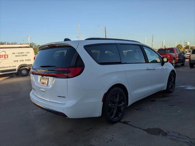 2026 Chrysler Pacifica PACIFICA LIMITED