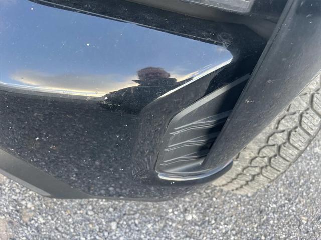 2021 Chevrolet Silverado 1500 4WD Crew Cab Short Bed Custom