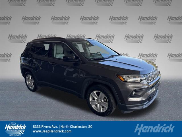 2022 Jeep Compass Latitude FWD