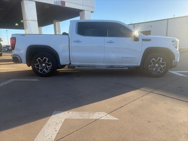 2024 GMC Sierra 1500 4WD Crew Cab Short Box SLT
