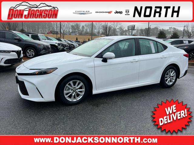 2025 Toyota Camry LE