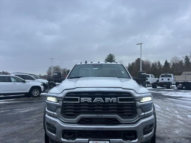 2026 RAM Ram 5500 Chassis Cab RAM 5500 TRADESMAN CHASSIS REGULAR CAB 4X4 84 CA