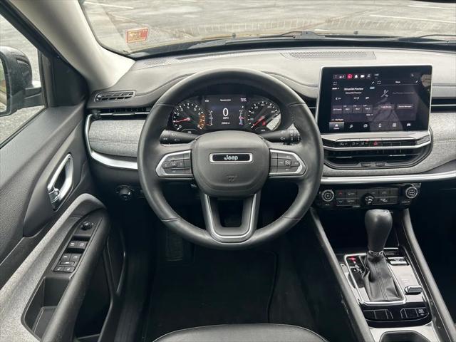 2022 Jeep Compass Latitude Lux 4x4