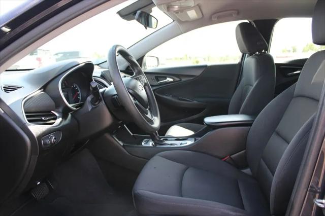 2023 Chevrolet Malibu FWD LS