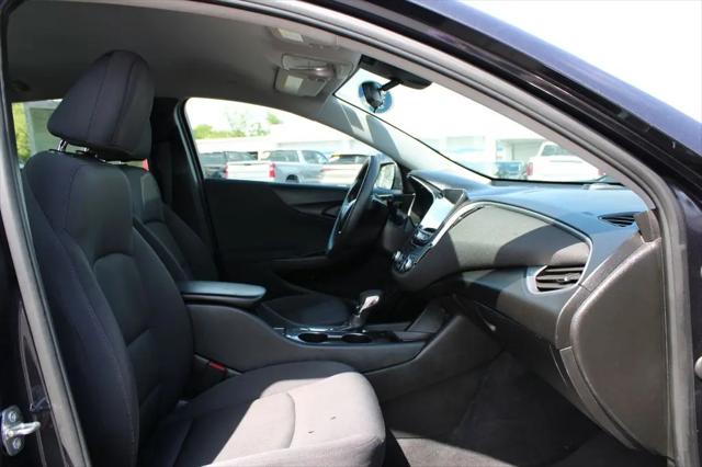 2023 Chevrolet Malibu FWD LS
