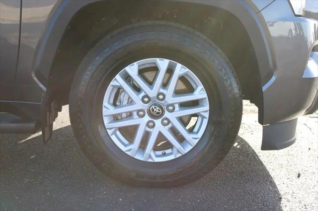 2025 Toyota Sequoia SR5