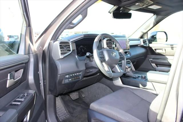 2025 Toyota Sequoia SR5