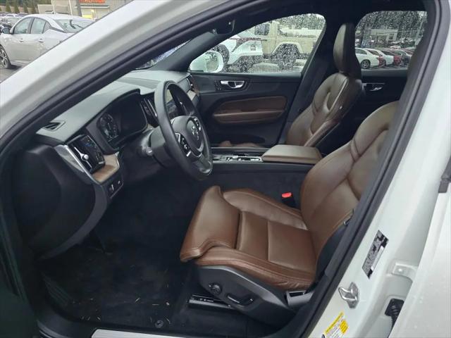 2021 Volvo XC60 T5 Inscription