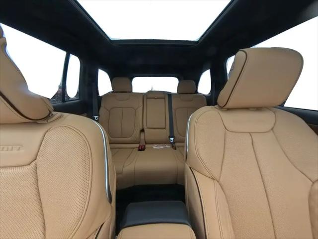 2025 Jeep Grand Cherokee Summit Reserve 4x4