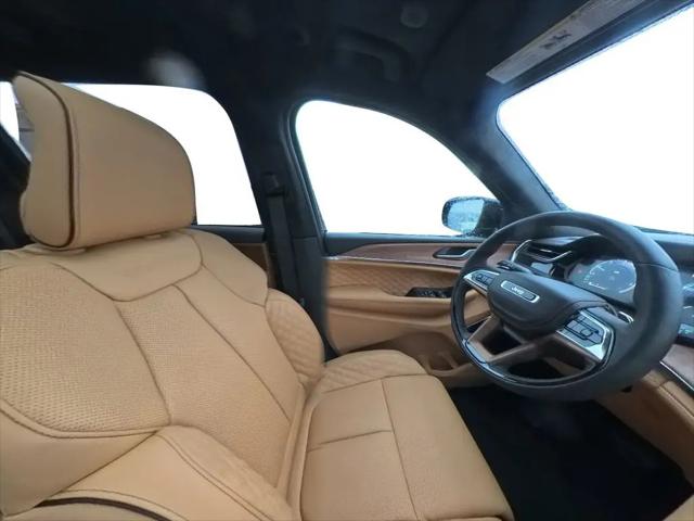 2025 Jeep Grand Cherokee Summit Reserve 4x4