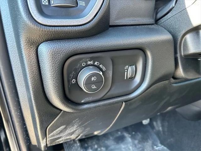 2026 Ram 2500 Tradesman Crew Cab 4x4 6'4" Box
