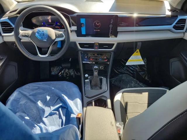 2026 Volkswagen Taos SE