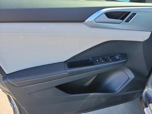 2026 Volkswagen Taos SE