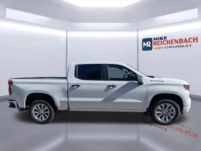 2026 Chevrolet Silverado 1500 2WD Crew Cab Short Bed Custom