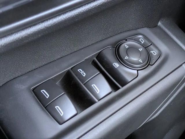 2026 Chevrolet Silverado 1500 2WD Crew Cab Short Bed Custom