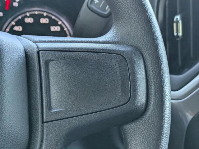 2026 Chevrolet Silverado 1500 2WD Crew Cab Short Bed Custom