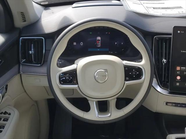 2026 Volvo XC90 Ultra, B6 AWD Gas (mild hybrid), Gasoline, Bright, 7 Seats