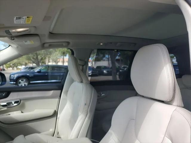 2026 Volvo XC90 Ultra, B6 AWD Gas (mild hybrid), Gasoline, Bright, 7 Seats