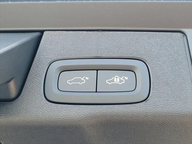 2026 Volvo XC60 Plug-In Hybrid Core, T8 AWD Electric/Gasoline, Dark