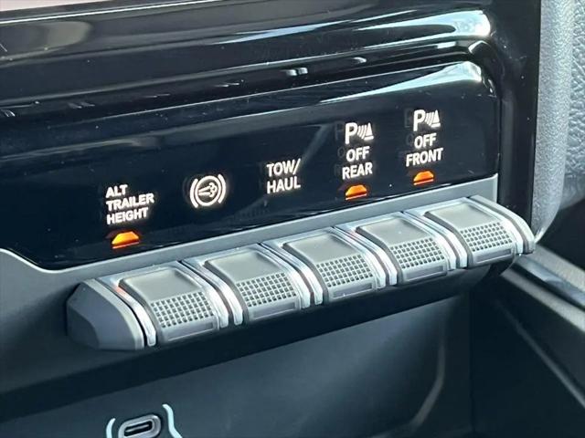 2025 Ram 2500 Laramie Crew Cab 4x4 6'4" Box