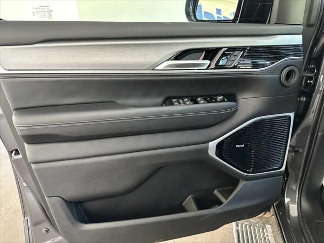 2026 Jeep Grand Wagoneer Limited Reserve 4x4